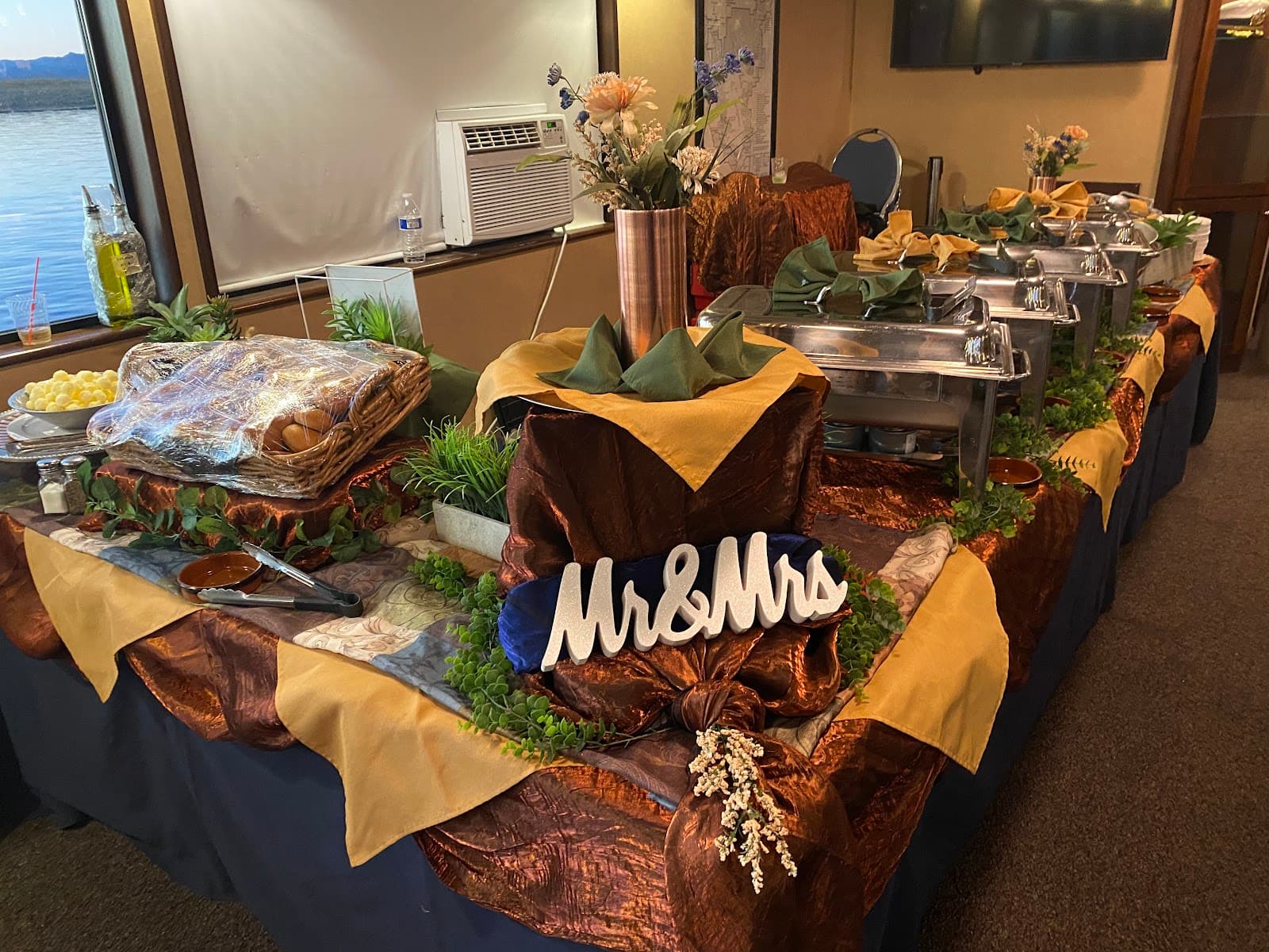 Fat Freddy's Catering in Phoenix