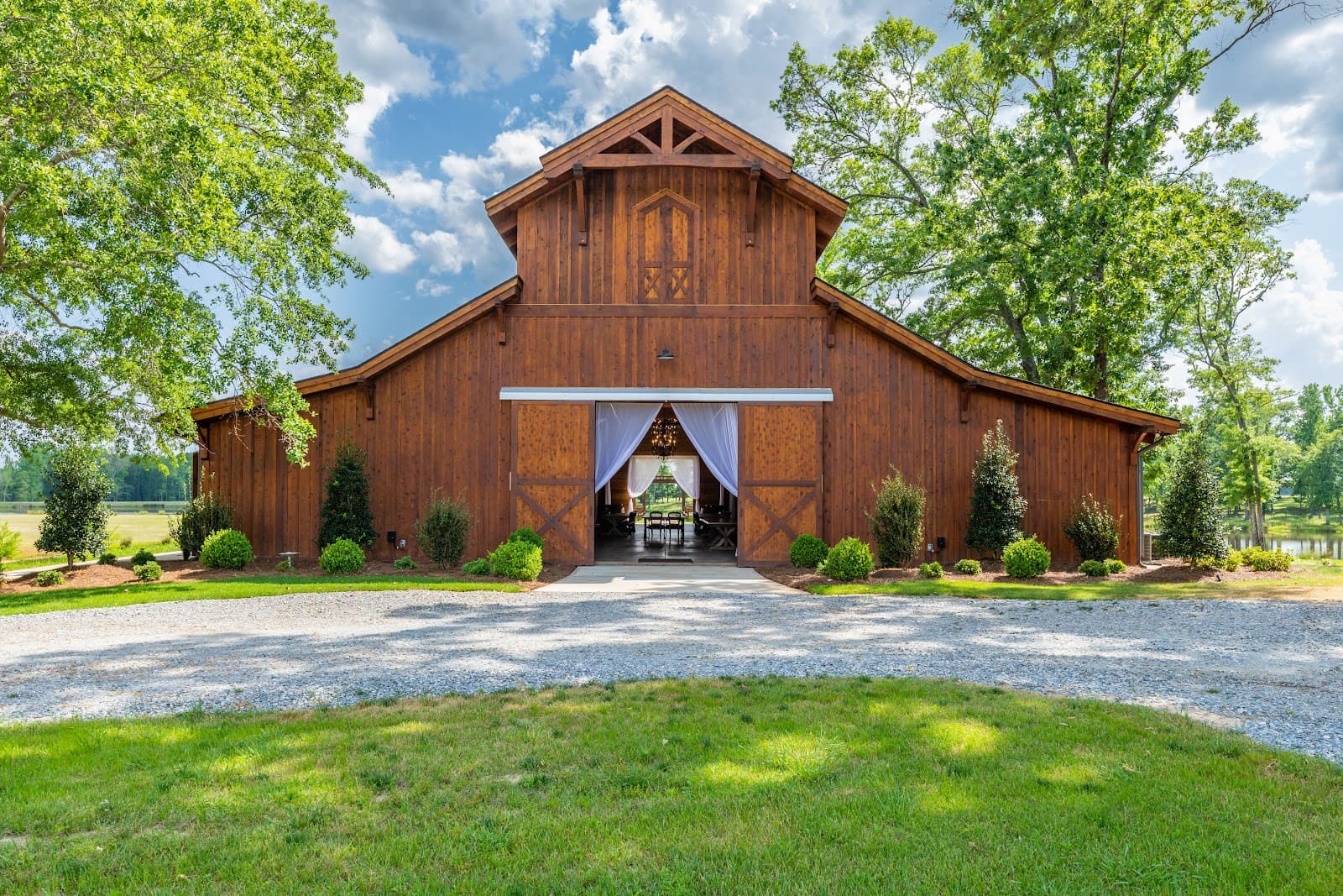 The Dogwood Barn-Wedding Venue in Milledgeville