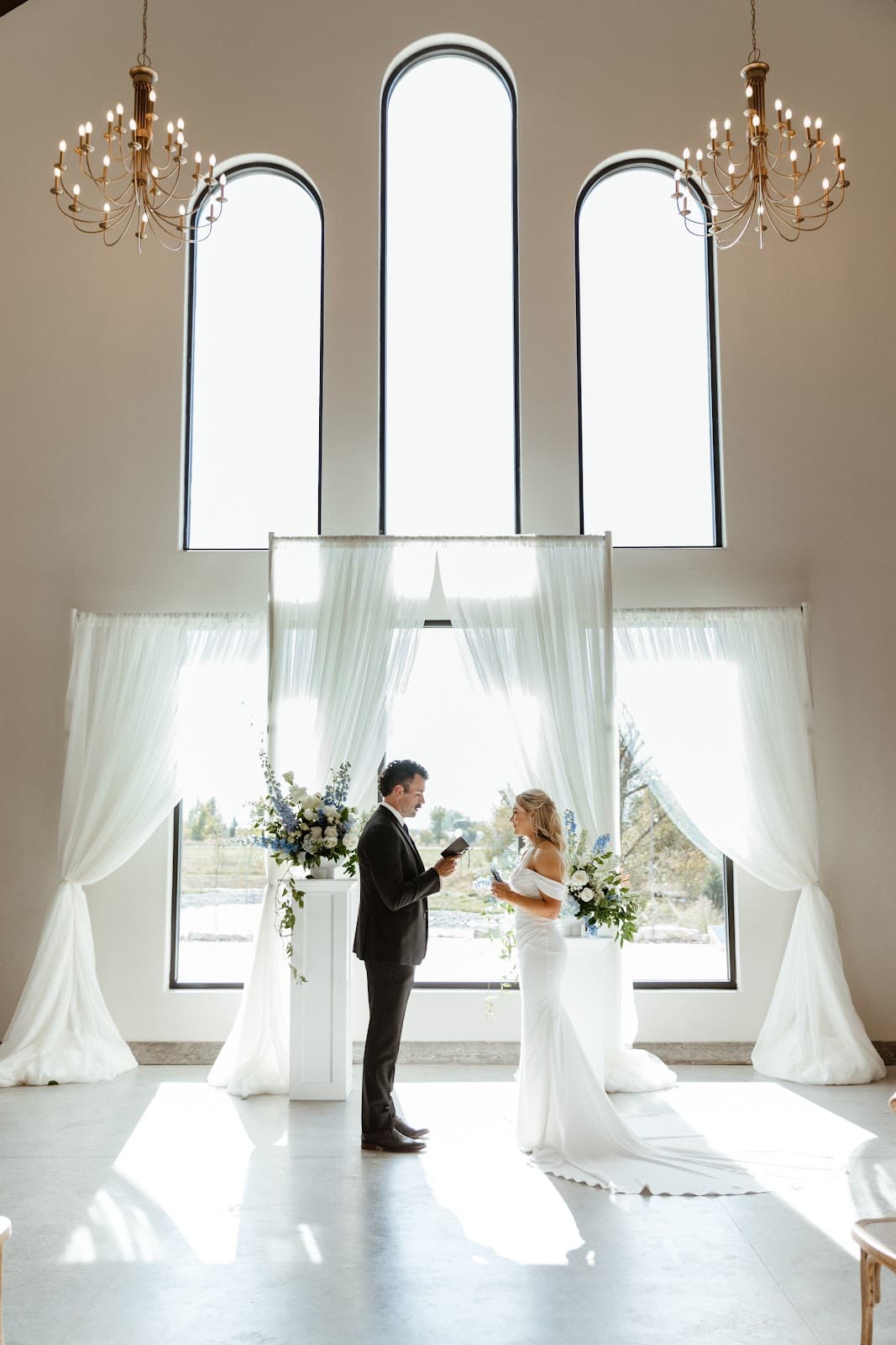 Rustic Daisy Event Barn in Nampa