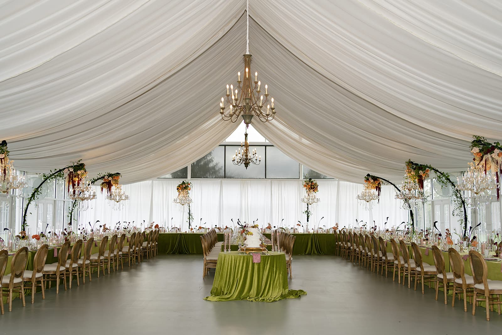 Plum & Poppy Weddings in Zionsville