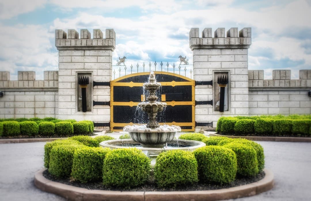 The Kentucky Castle in Versailles
