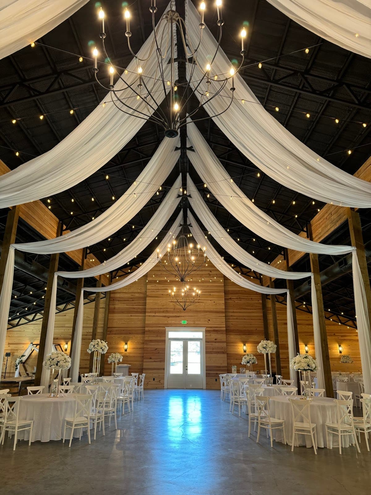 The White barn in Saucier