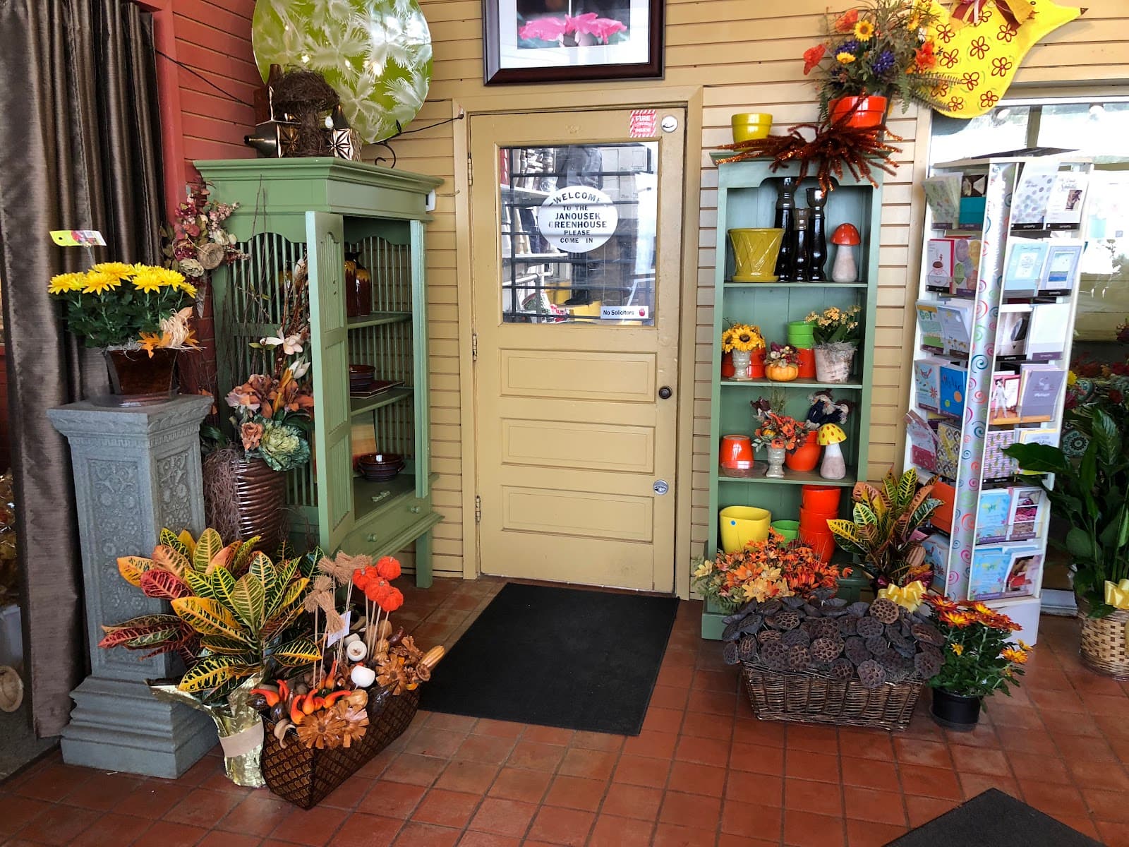 Janousek Florist & Greenhouse in Omaha