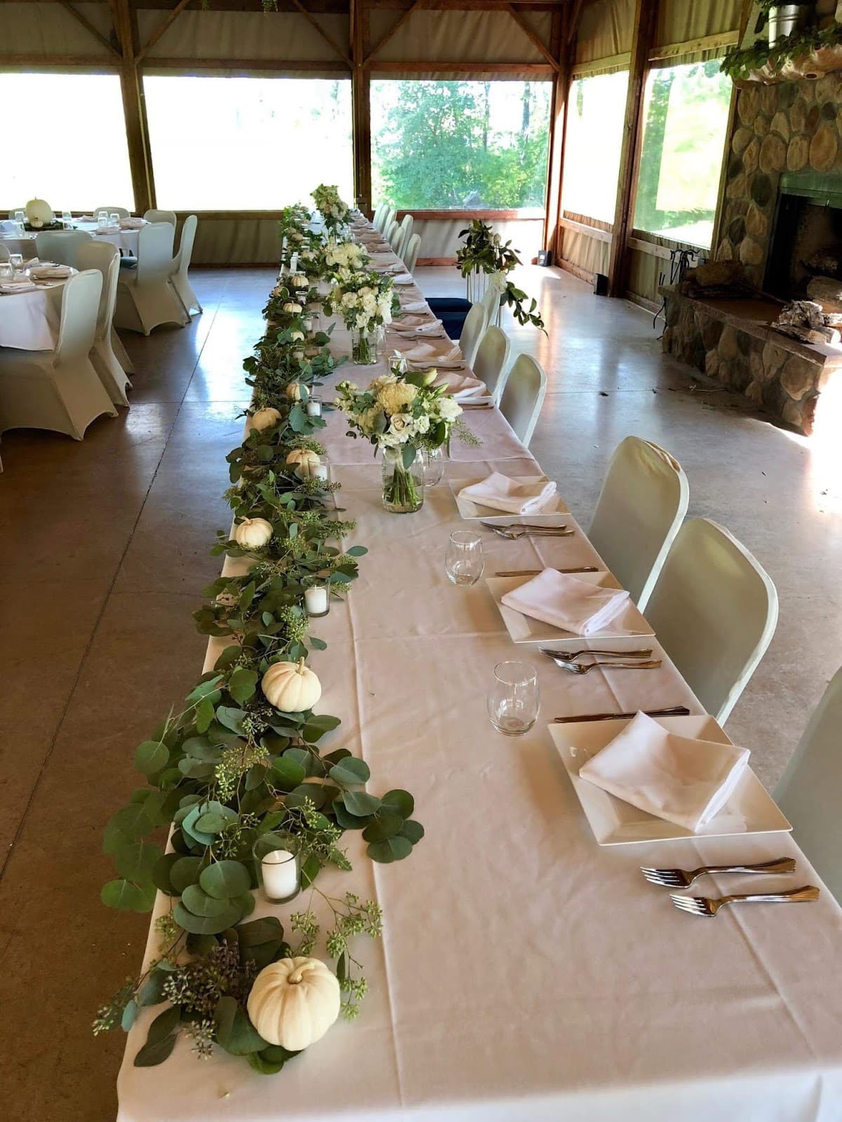 Dalbol Flowers & Gifts in Fargo