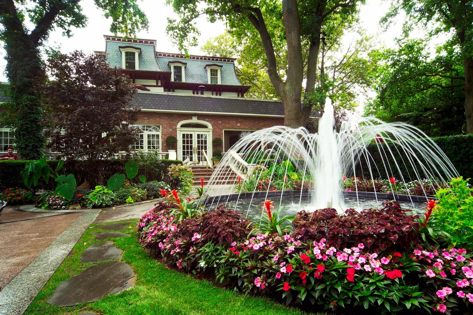 Westbury Manor in Westbury