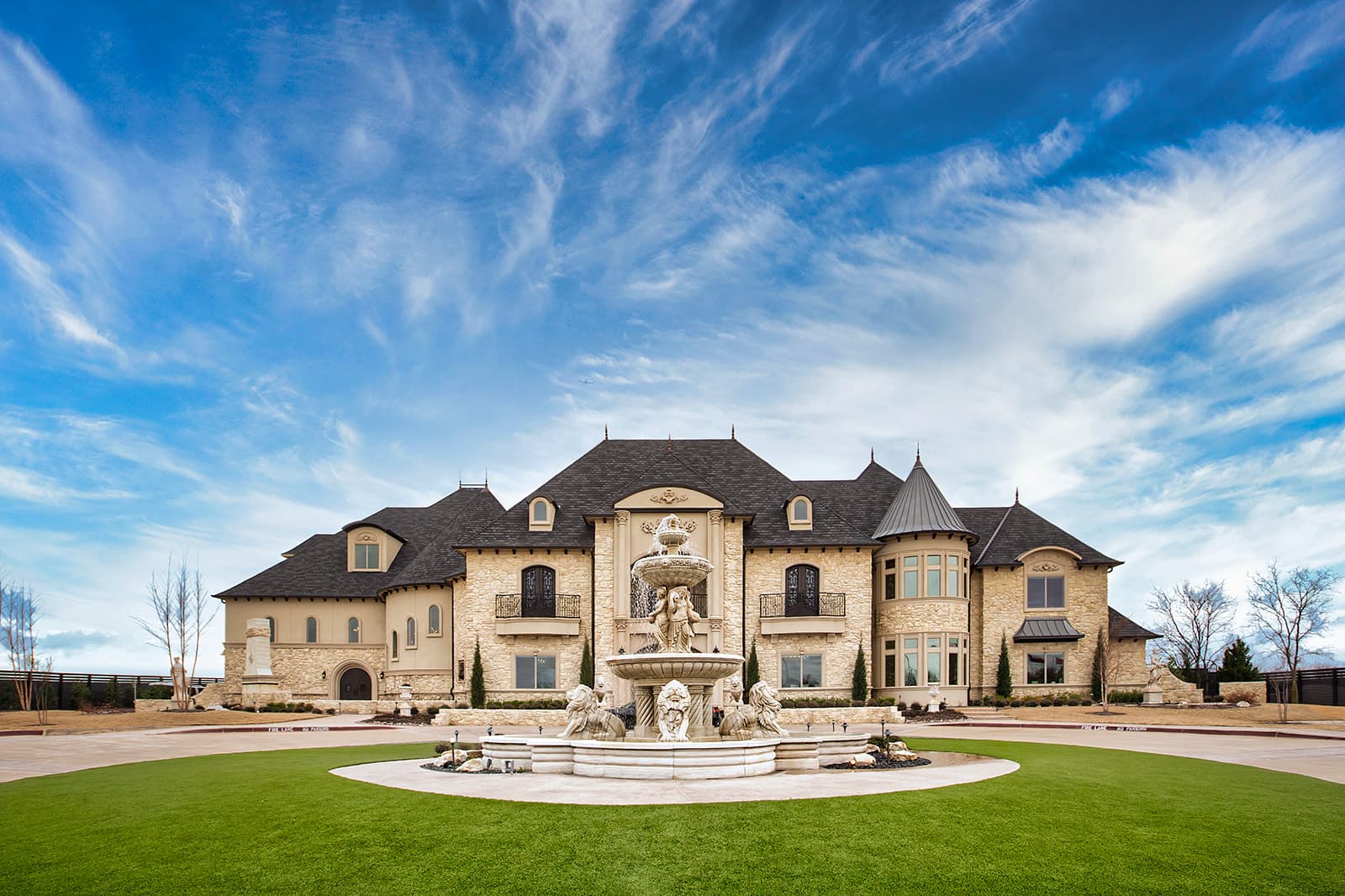 Knotting Hill Place in Little Elm