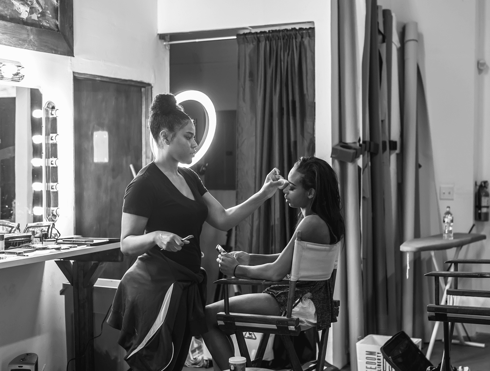 Desiree Phillips Professional Makeup Artist Studio in Dallas