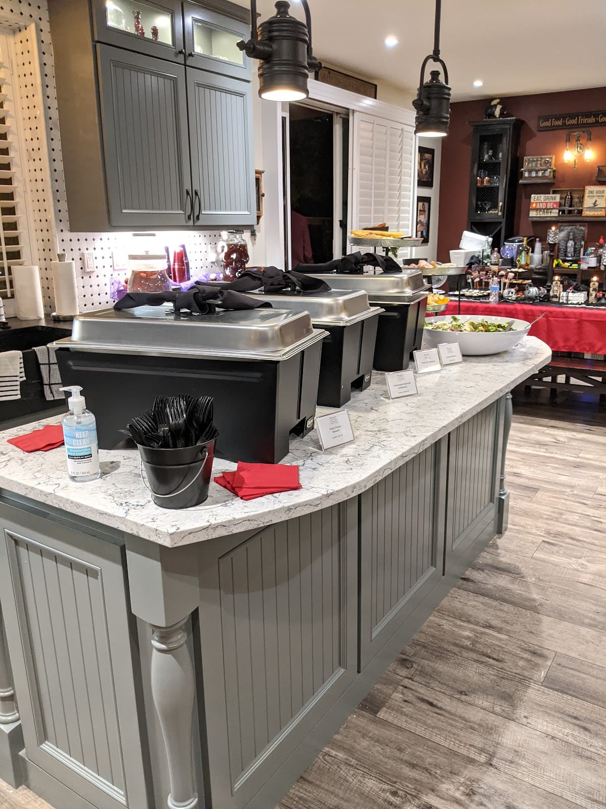 Braun's Catering Company in Corona