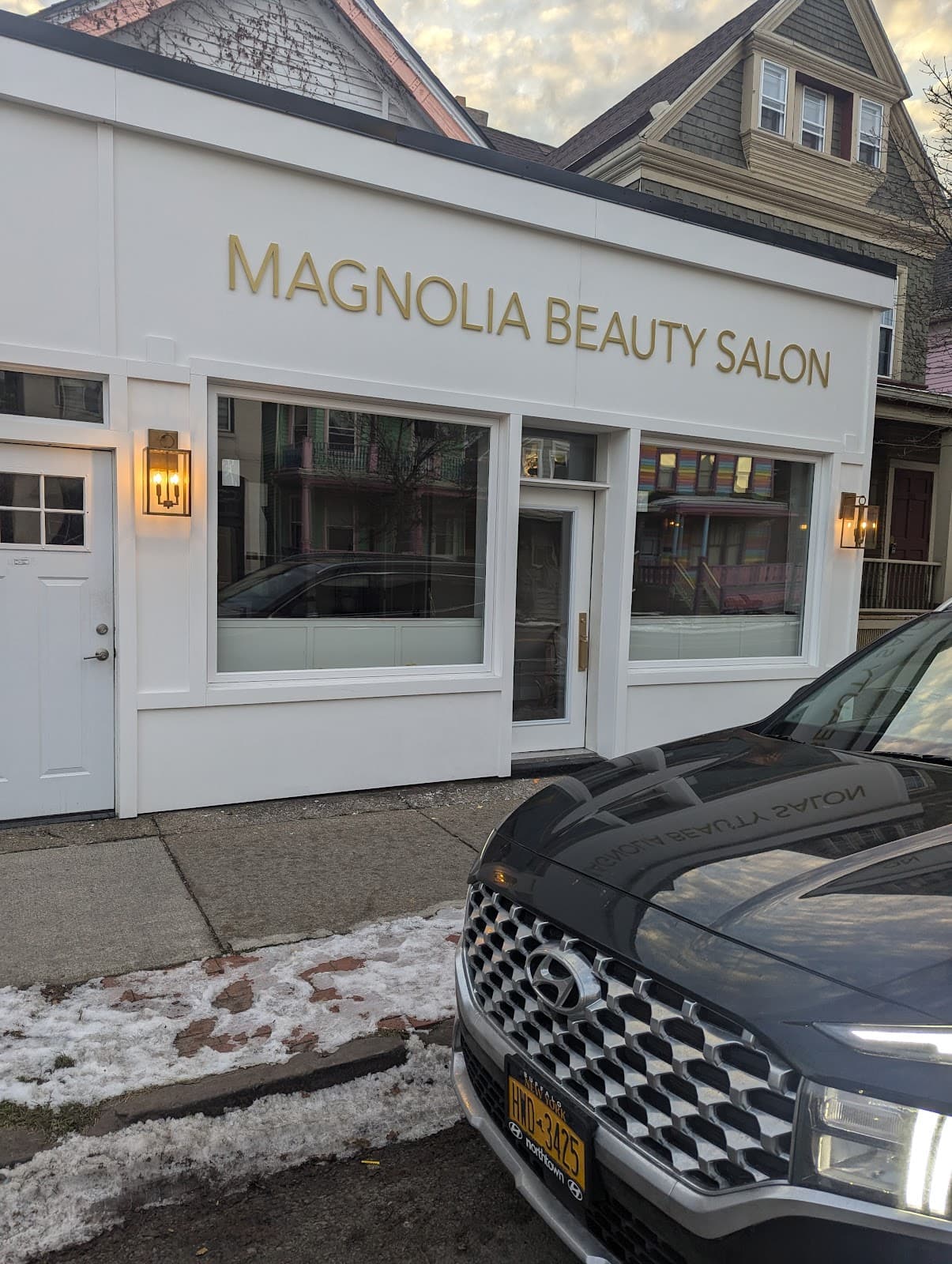 Magnolia Beauty Salon in Buffalo